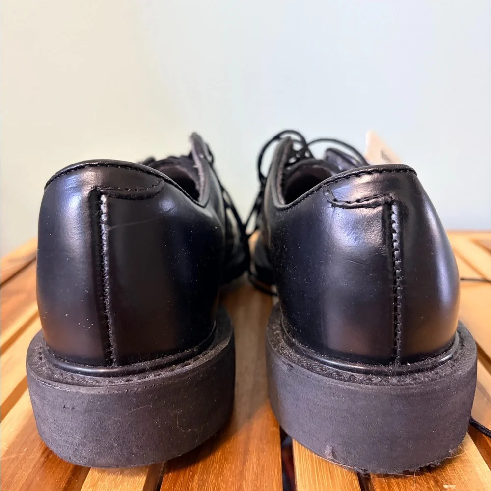 Wellco Women's Black Oxford Uniform Shoes 8M Leather Vibram Sole USA